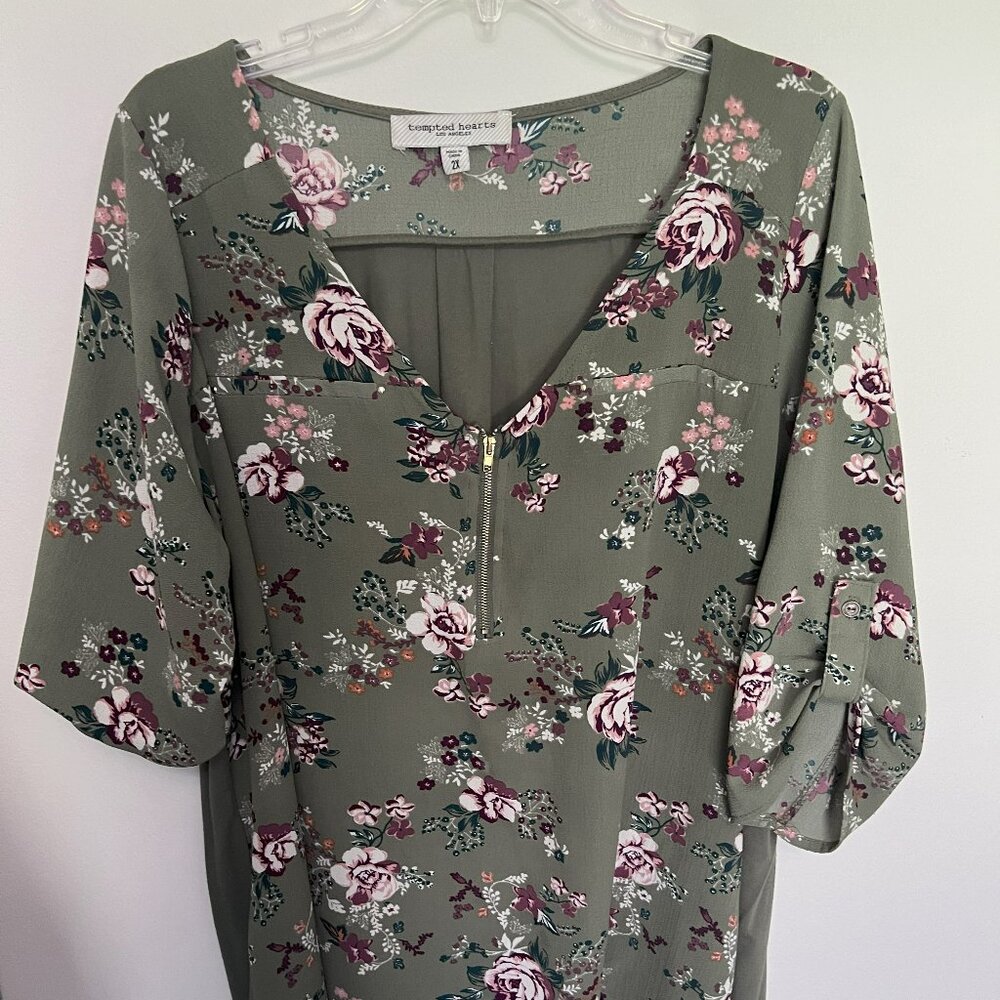 Women's Top
